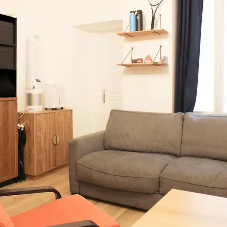 Charming Renovated Near Unesco Apartman *