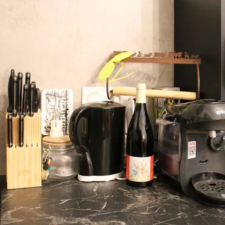 Rénové Près De Lunesco Paris